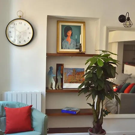 Lägenhet 33 On The Old Historic Senate Square *