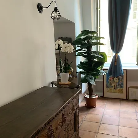 Lägenhet 33 On The Old Historic Senate Square Nice