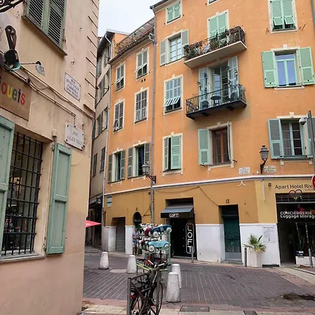 33 On The Old Historic Senate Square Lägenhet *