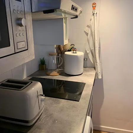 33 On The Old Historic Senate Square